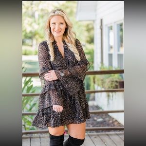 Leopard above the knee dress with ruffle bell sleeves